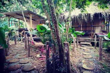 هاستل El Faro 13 De Puerto Viejo