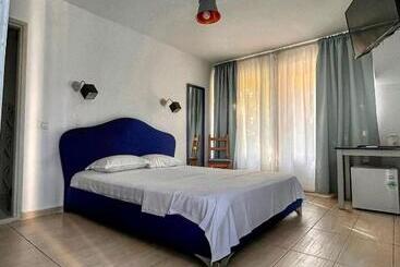 Пансион Sea&sky Villa Costinesti