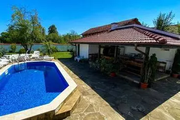 پانسیون De Yan Guest House
