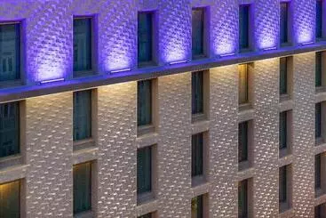 Hotelli Holiday Inn Express   Lisbon   Plaza Saldanha, An Ihg