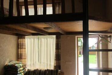 膳宿费 Svečių Namai ,, Opes Vyngis