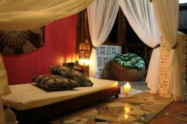 بنسيون Pousada Matahari