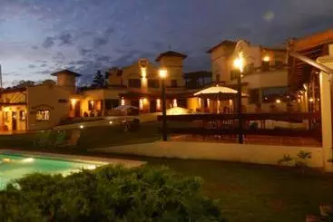 Herberge Raices Del Carolino Suites De Altagracia