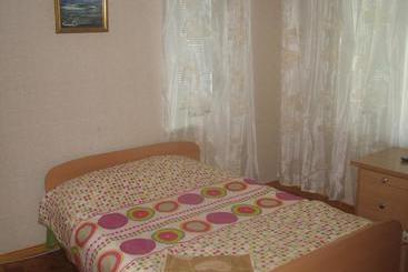 پانسیون Little Amber Apartments