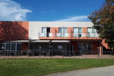 Пансион Penzion Letališče