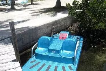 Hostel Rock Reef Resort
