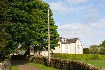 Abbotshaw House   Farm B&b