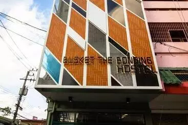 هتل Busket Hostel