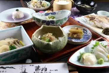 Hotel Jinnai Ryokan