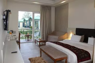 Hotel The Tiger Groove Resort