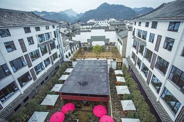 Hotel Wuyi Mountain Resort