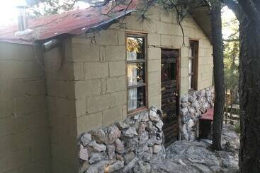 Otel Cabañas La Aldea