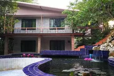 هتل Suansaimai Resort