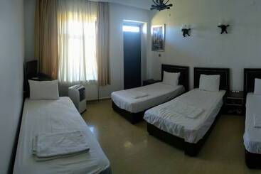 בית מלון כפרי Turabdin