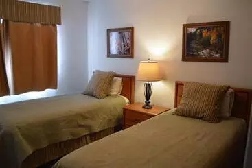 Hotel Pines At Meadow Ridge