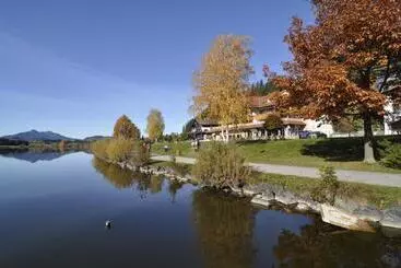 Hostelli Residenz Hopfensee