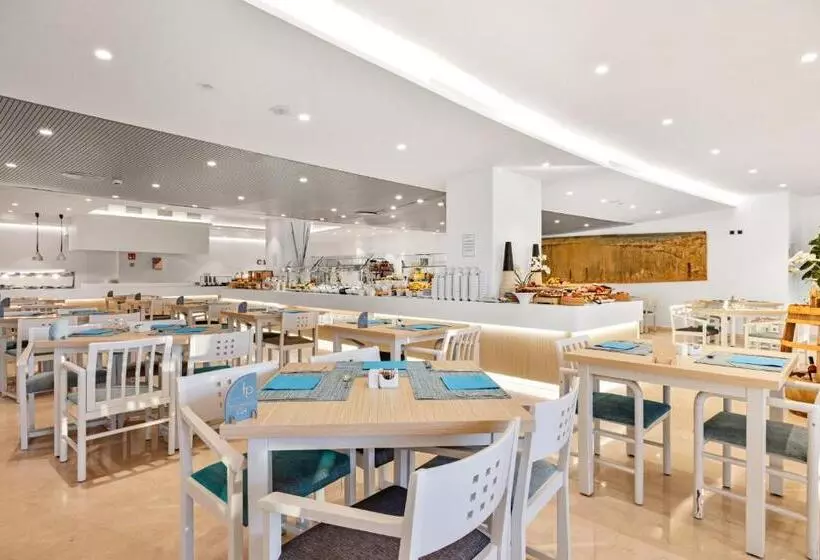 Aparthotel Fontanellas Playa