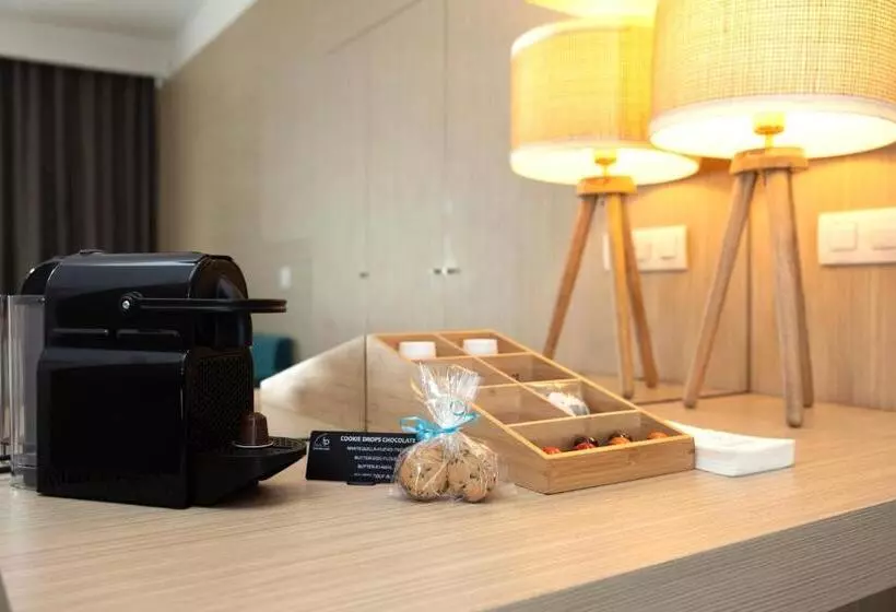 Aparthotel Fontanellas Playa