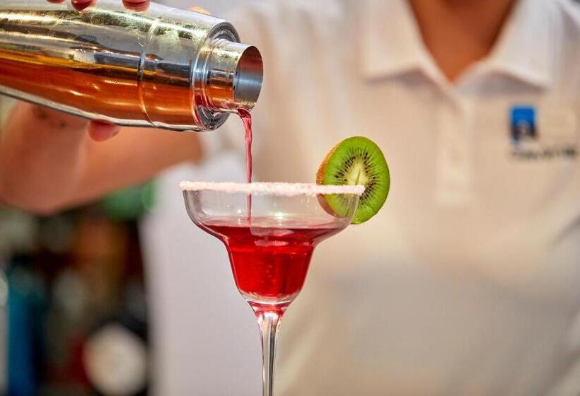 Gavimar Cala Gran Hotel And Apartments