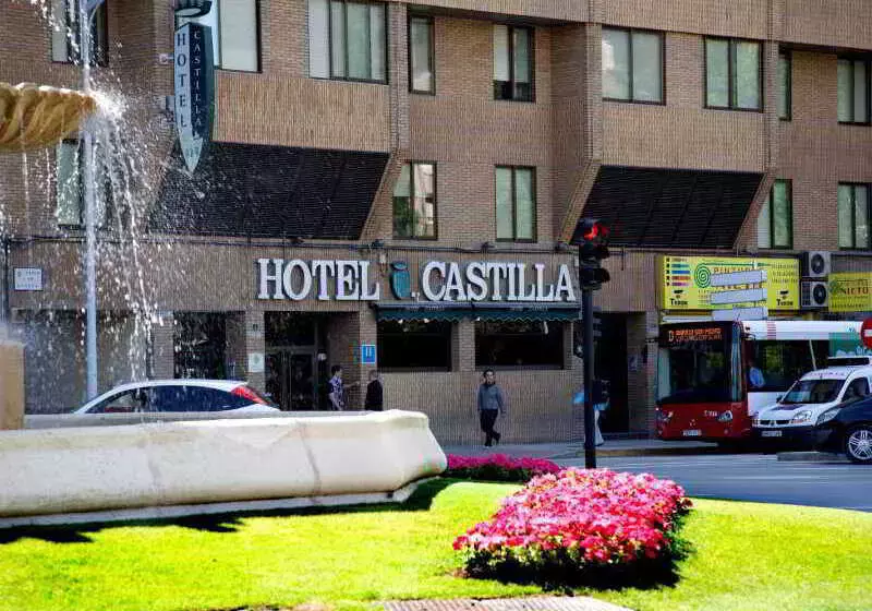 هتل Castilla