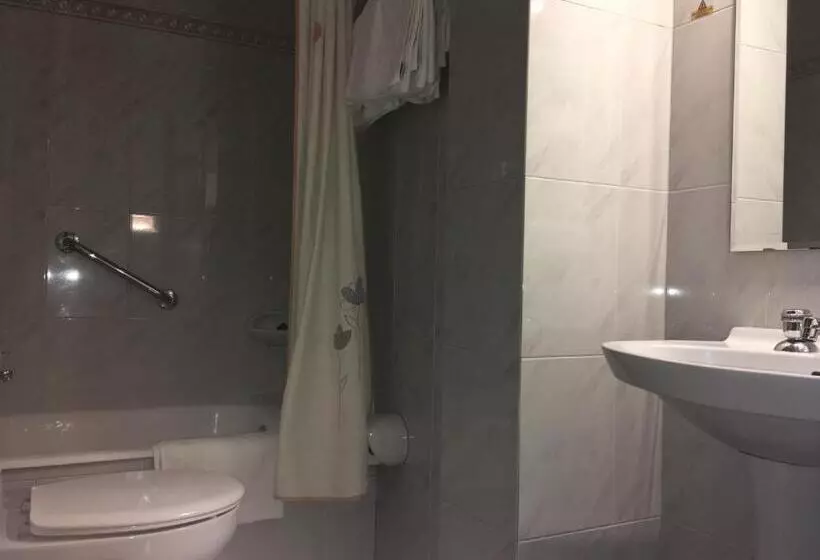 ホテル Derli Sella