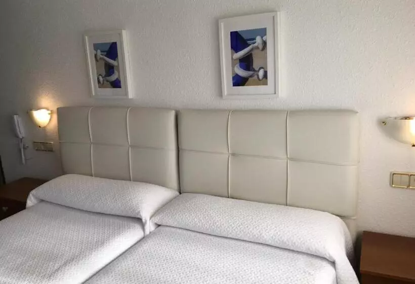 ホテル Derli Sella