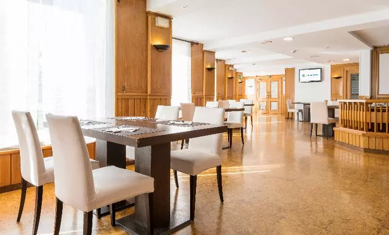 호텔 Ilunion Las Lomas