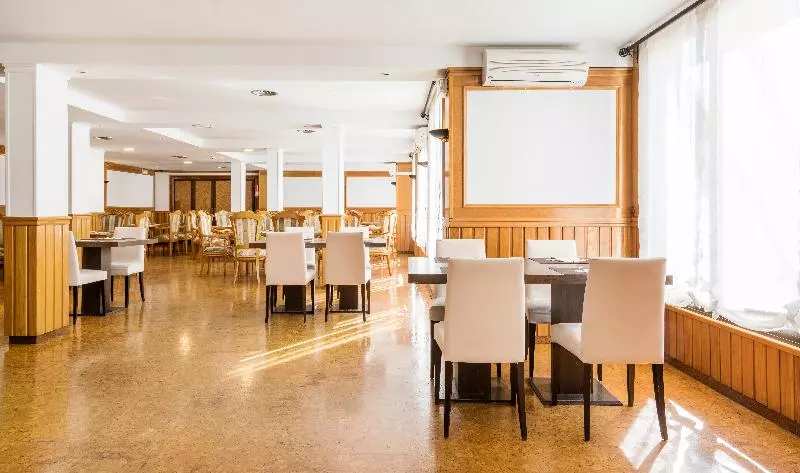 호텔 Ilunion Las Lomas