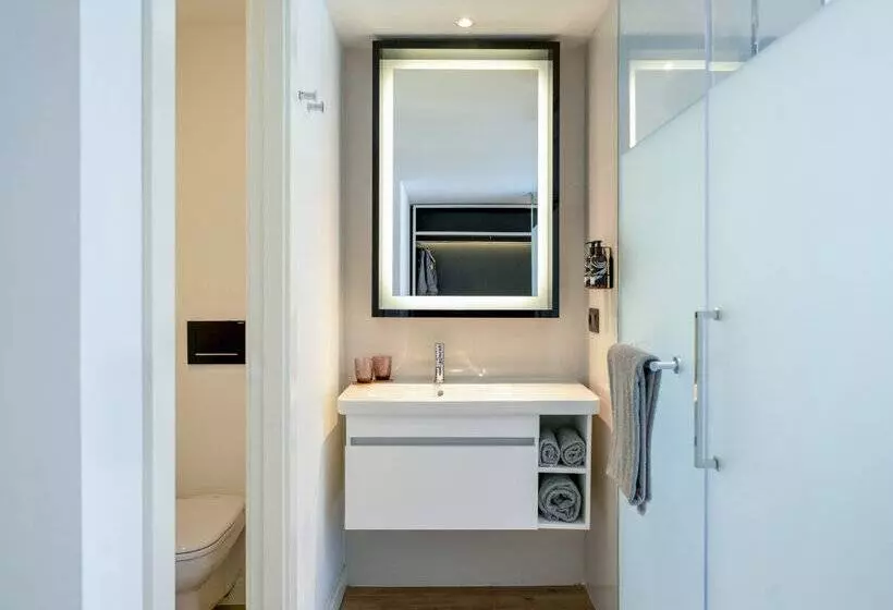 هتل Innside by Meliá Palma Bosque