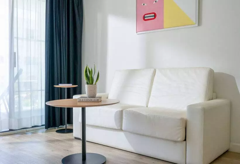 هتل Innside by Meliá Palma Bosque