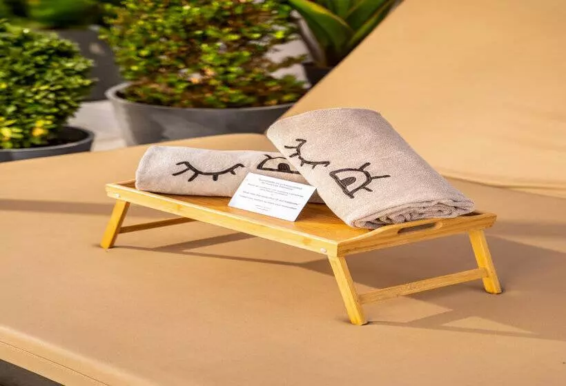 هتل Innside by Meliá Palma Bosque