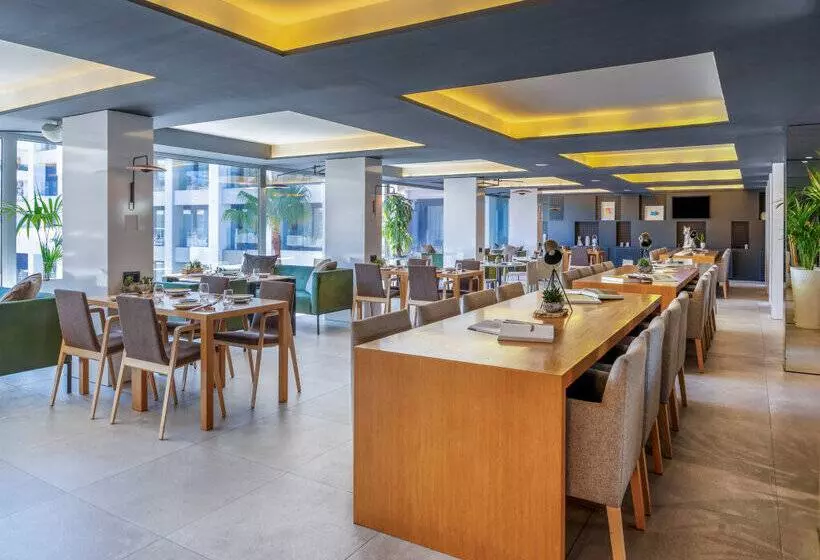 هتل Innside by Meliá Palma Bosque