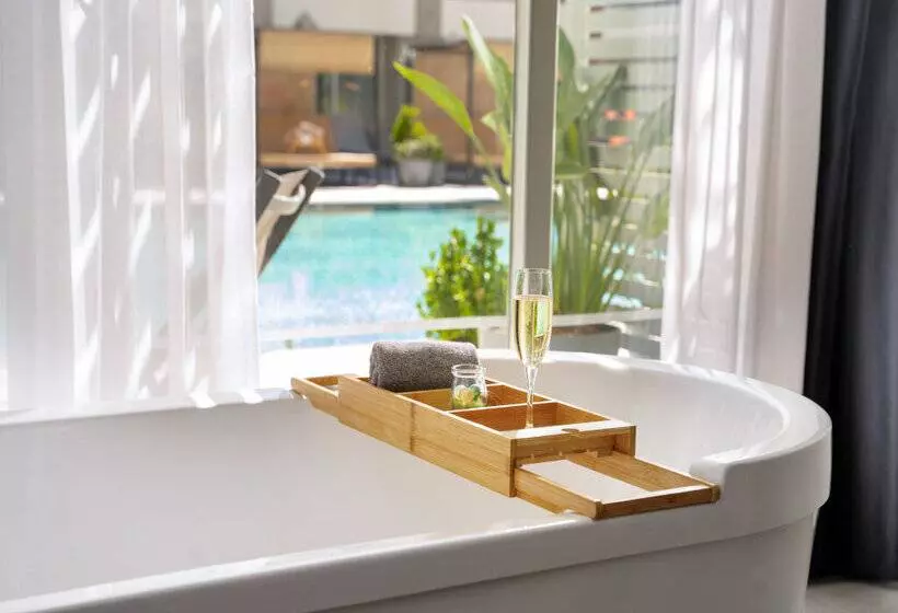 هتل Innside by Meliá Palma Bosque