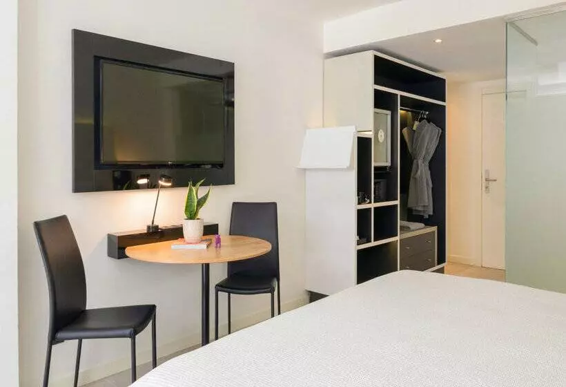 هتل Innside by Meliá Palma Bosque