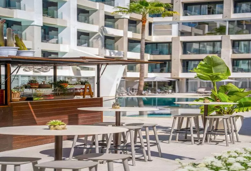 هتل Innside by Meliá Palma Bosque