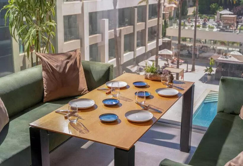 هتل Innside by Meliá Palma Bosque