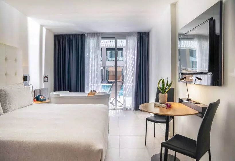 هتل Innside by Meliá Palma Bosque