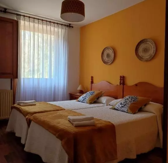 ホテル La Salmonera Cangas De Onís