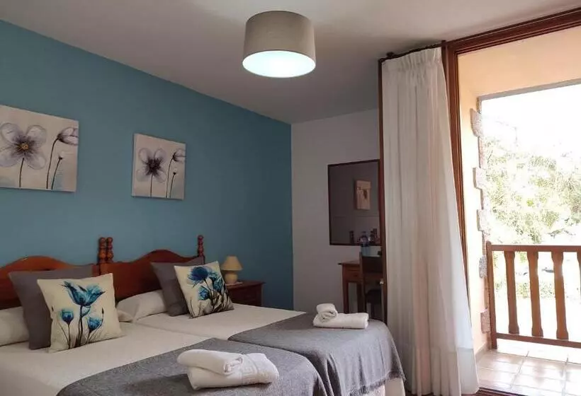 ホテル La Salmonera Cangas De Onís