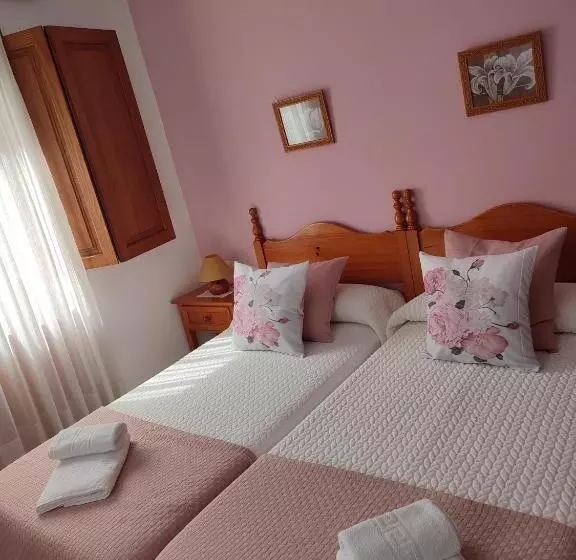 ホテル La Salmonera Cangas De Onís