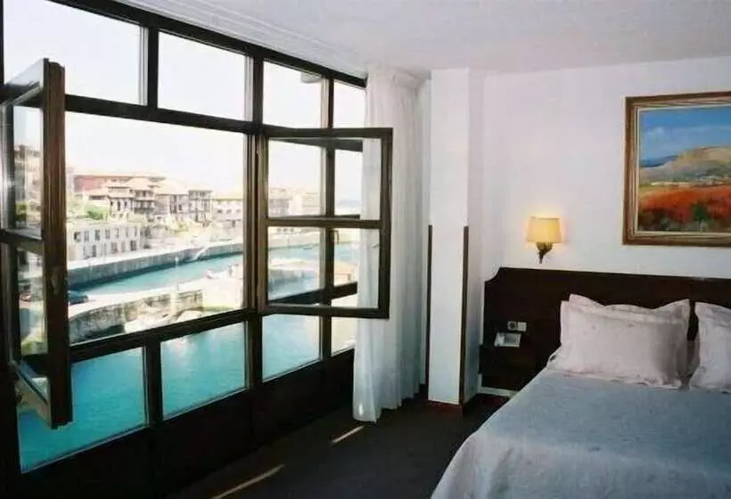 בית מלון כפרי Las Rocas