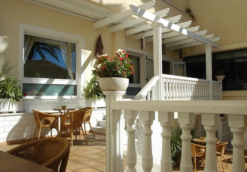 בית מלון כפרי Masa International