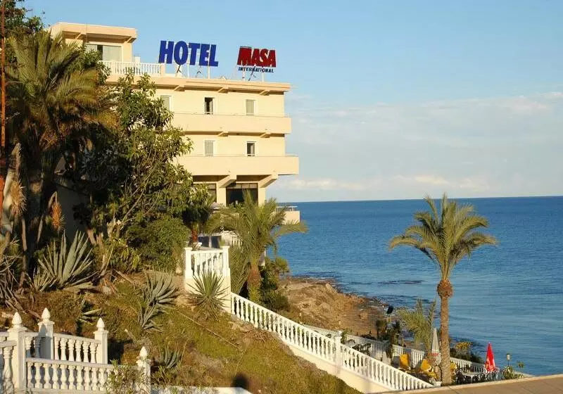 호텔 Masa International