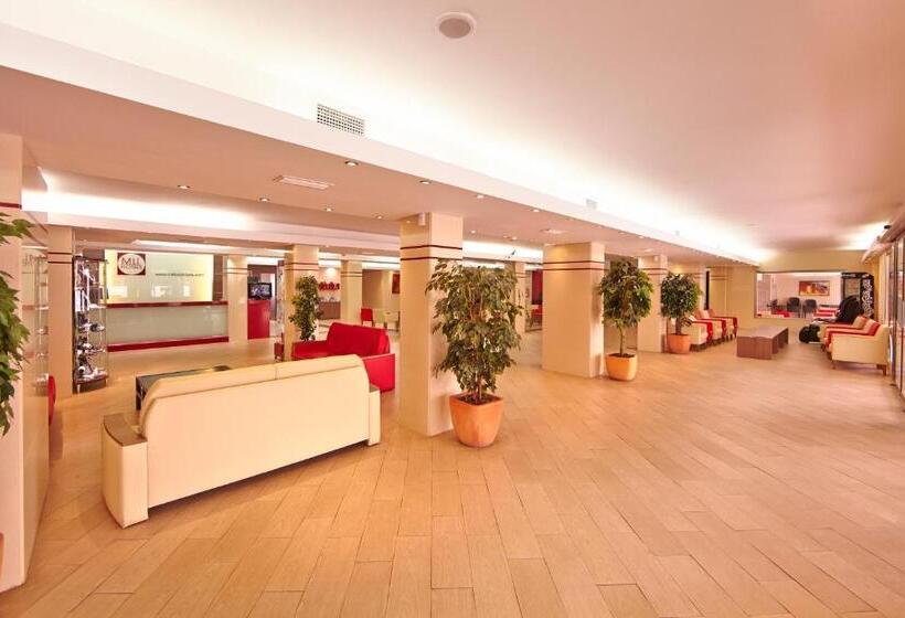 هتل Mll Caribbean Bay