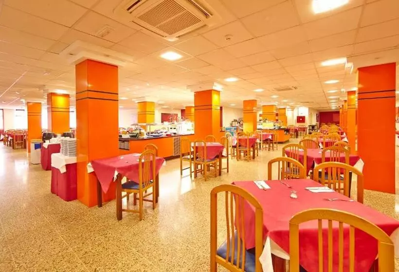 בית מלון כפרי Mll Caribbean Bay