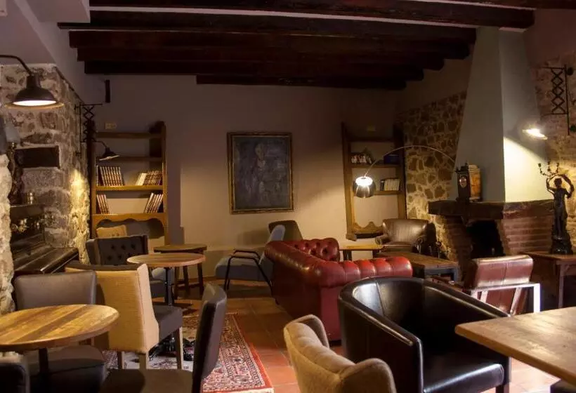 فندق Palacio De Monjaraz