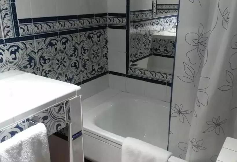 فندق Palacio De Monjaraz