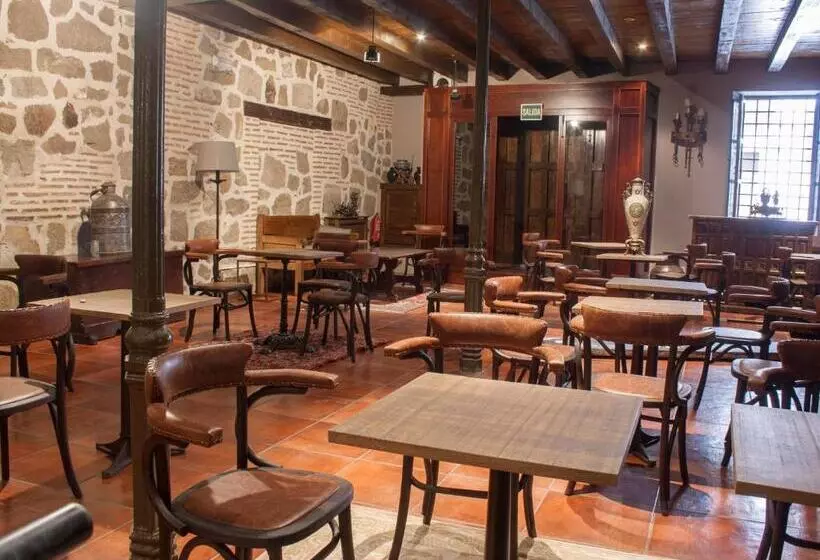 فندق Palacio De Monjaraz