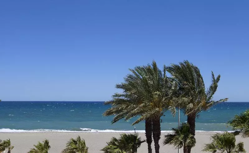 בית מלון כפרי Playavera