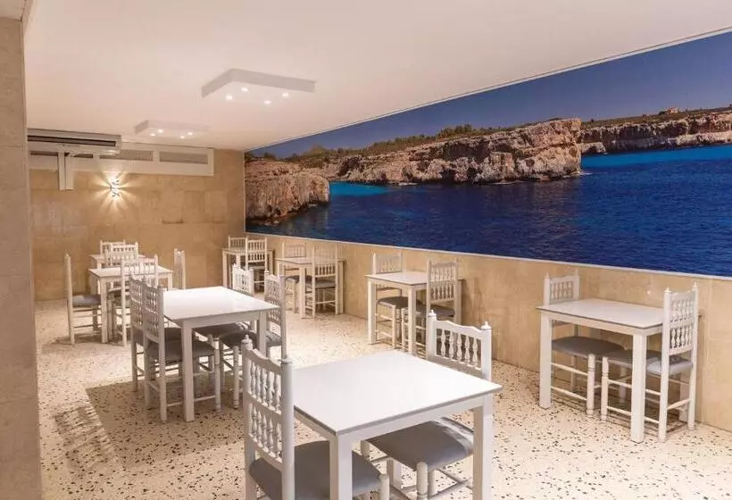 فندق R2 Veronica